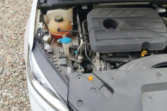 Geely Binray