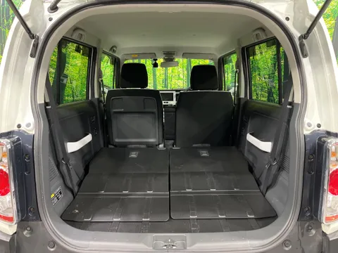 Mazda Flair Crossover