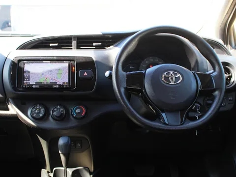 Toyota Yaris (Vitz)
