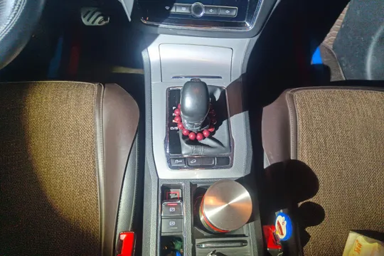 Roewe RX5