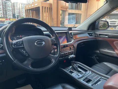 Gac GS8