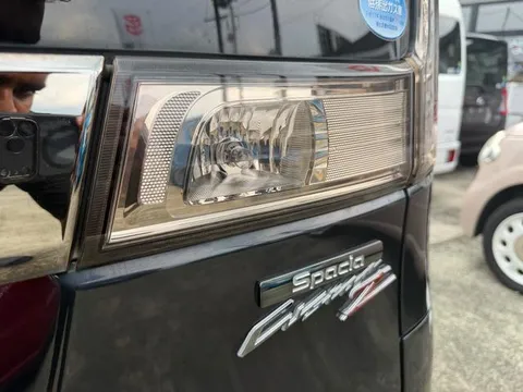 Suzuki Spacia Custom Z