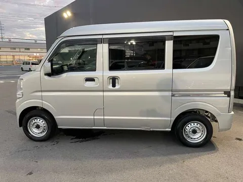 Nissan Clipper