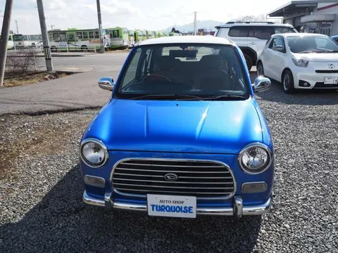 Daihatsu Mira Gino