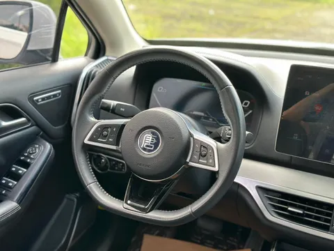 BYD Tang