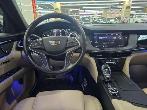 Cadillac CT6