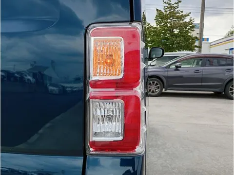 Toyota Pixis Mega