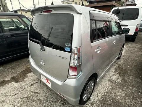 Suzuki Wagon R Stingray