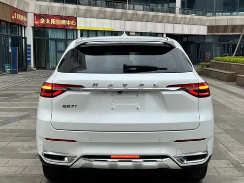 Haval F7