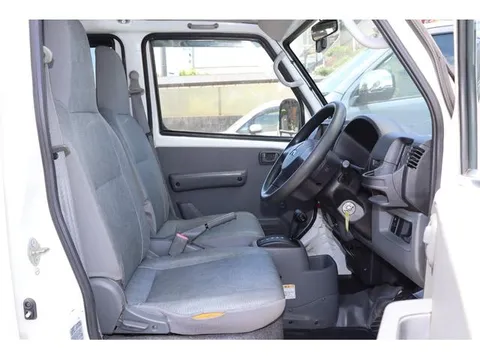 Mitsubishi Minicab Van