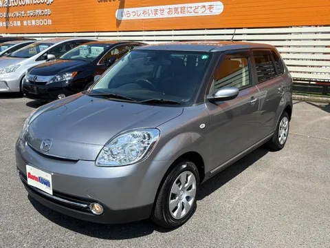 Mazda Verisa