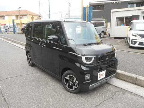 Mitsubishi Delica Mini