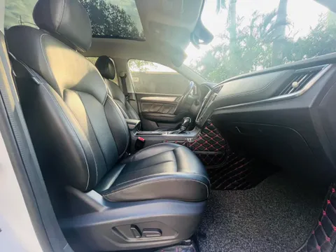 Roewe RX5