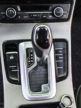 Geely Emgrand GS