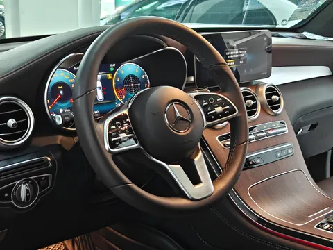 Mercedes-Benz Mercedes-Benz GLC