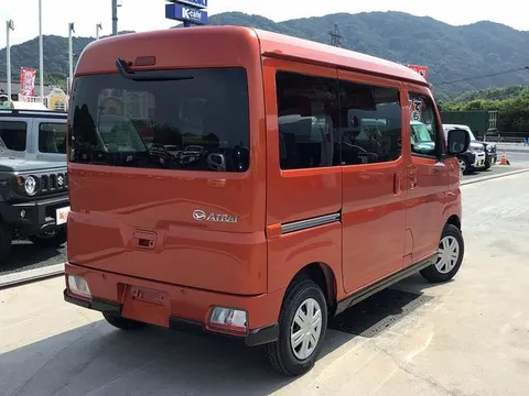 Daihatsu Atrai