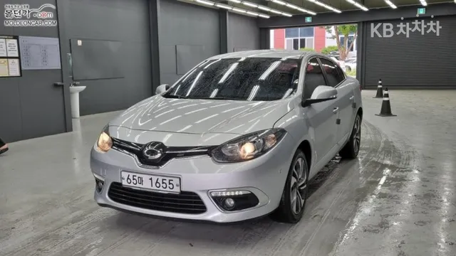 Renault SM3