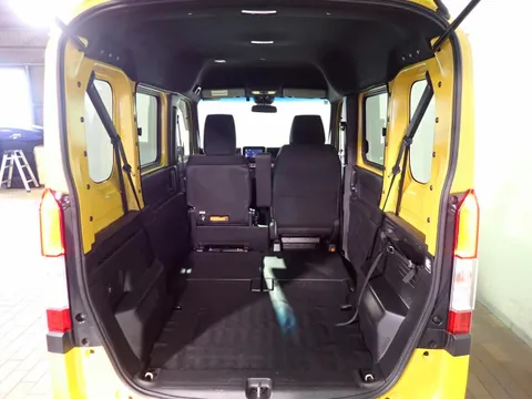 Honda N-VAN Plus Style