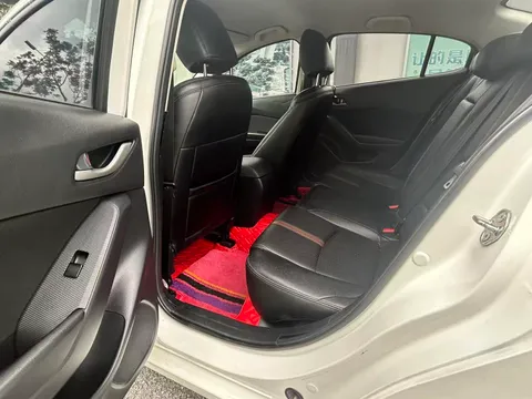 Mazda Mazda 3