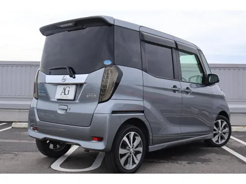 Nissan Dayz Roox
