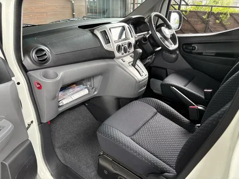 Nissan Vanette