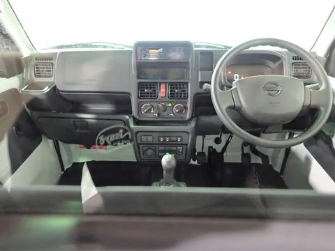 Nissan Clipper Truck