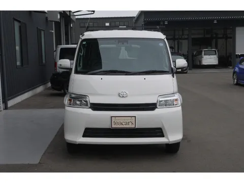 Toyota TownAce Van