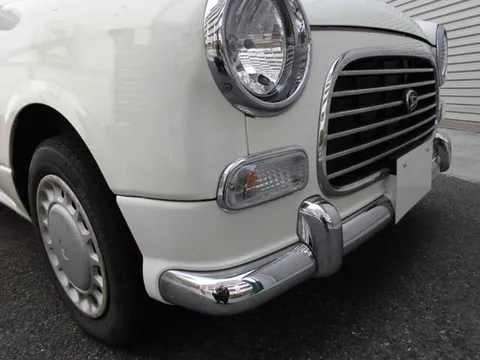 Daihatsu Mira Gino