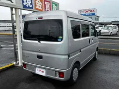 Mitsubishi Minicab Van