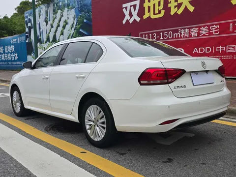Volkswagen Lavida