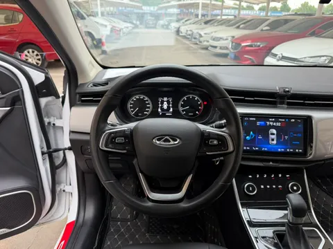 Chery Arrizo 5