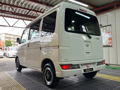 Daihatsu Hijet Cargo