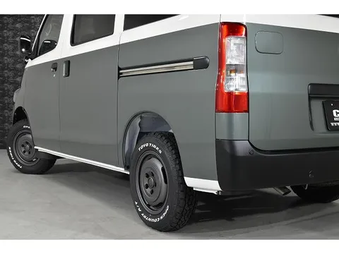 Toyota TownAce Van