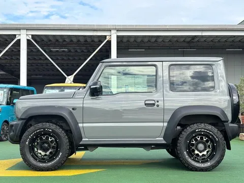 Suzuki Jimny Sierra