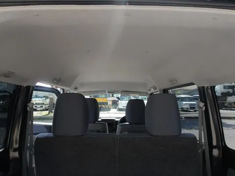 Mitsubishi Minicab Van