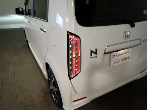 Honda N-WGN Custom