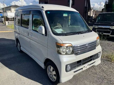 Daihatsu Atrai Wagon