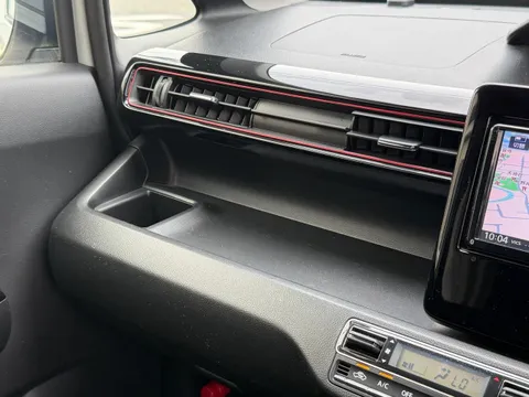 Suzuki Wagon R Stingray