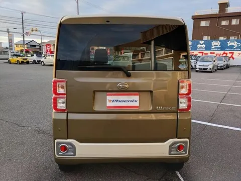 Daihatsu Wake
