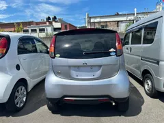 Mitsubishi I