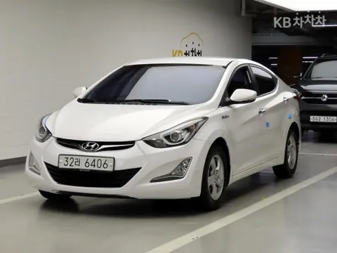 Hyundai Elantra (Avante)
