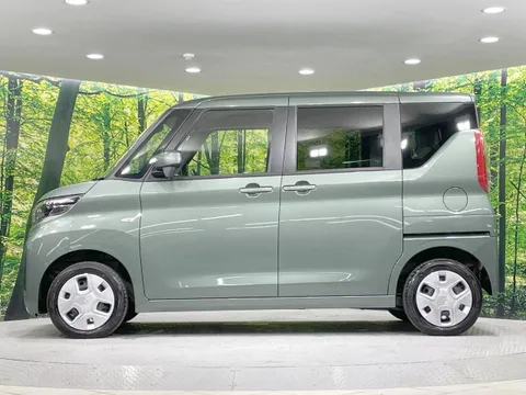 Mitsubishi eK Space