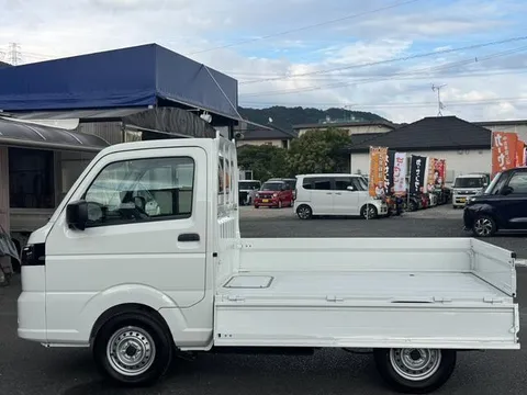 Nissan Clipper Truck