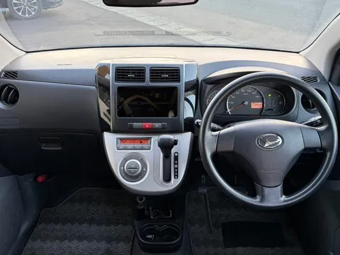 Daihatsu Mira Custom