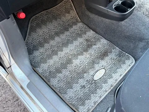 Daihatsu Mira Custom