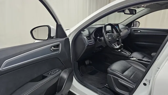 Renault XM3