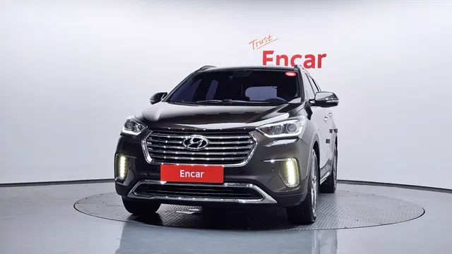 Hyundai Grand Santa Fe (Maxcruz)