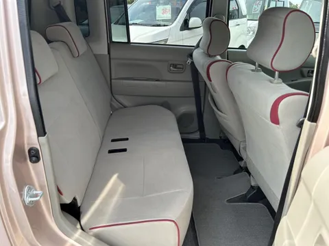 Toyota Pixis Space