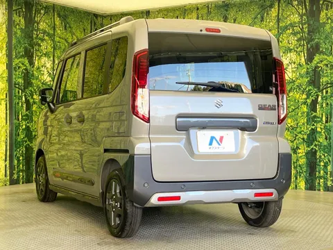 Suzuki Spacia Gear