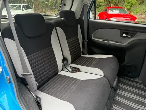 Toyota Pixis Joy